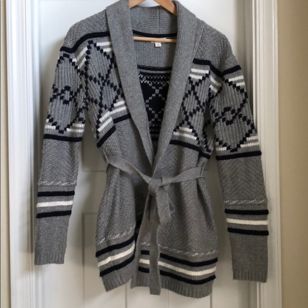 Grey cardigan